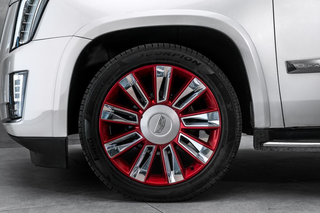 Cadillac Escalade SUV / Terénní 6,2 l 313 kw