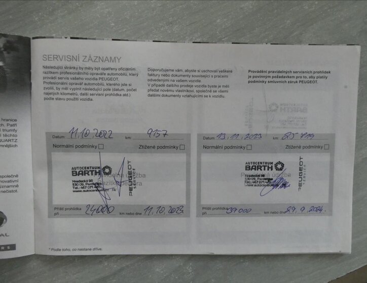 Peugeot 2008 SUV 1,2 l 96 kw