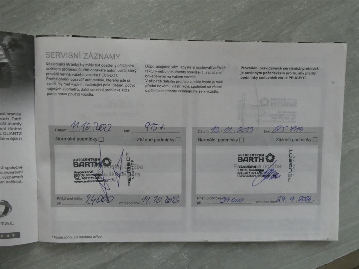 Peugeot 2008 SUV 1,2 l 96 kw