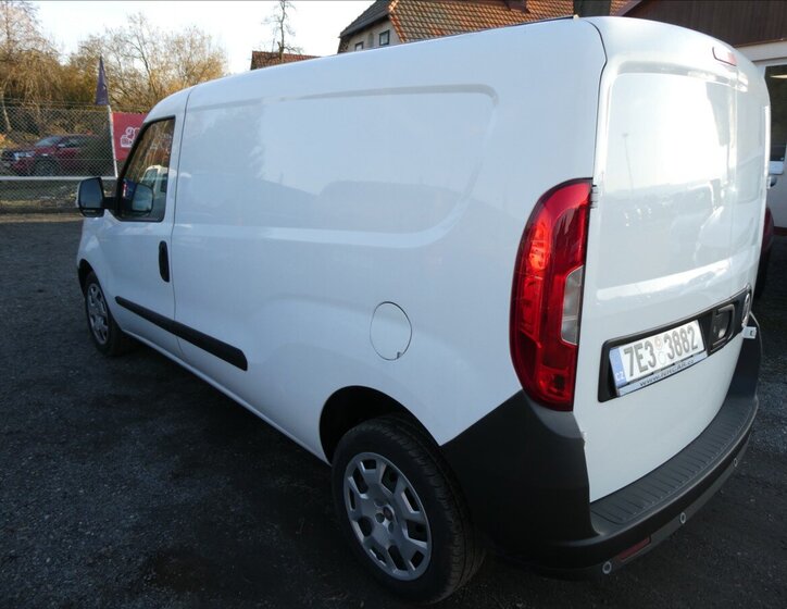 Fiat Dobló cargo Pick-up 1,4 l 88 kw