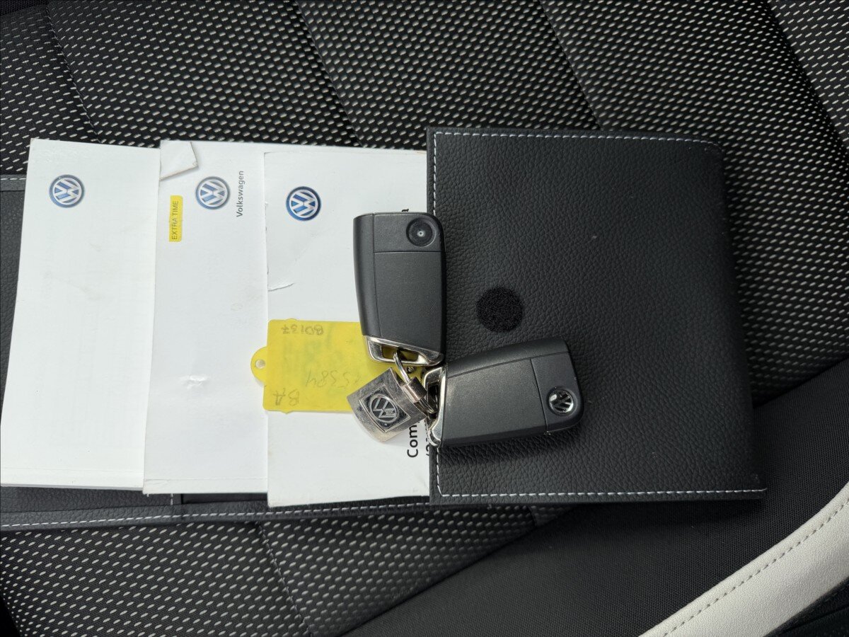 Volkswagen T-Roc SUV / Terénní 999,0 85 kw