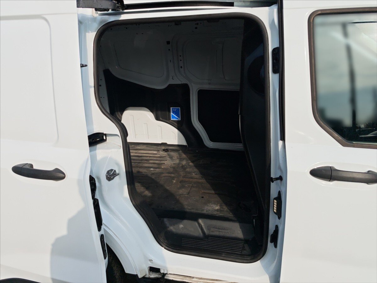 Ford Tourneo Courier Skříň 999,0 73 kw