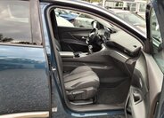 Peugeot 3008 SUV / Terénní 1,5 l 96 kw