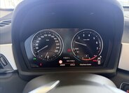 BMW X1 Kombi 1,5 l 103 kw