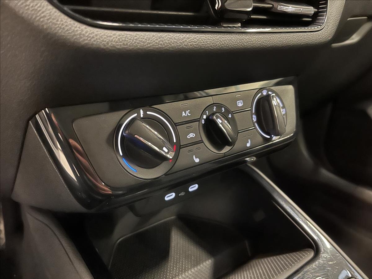 Škoda Fabia Hatchback 999,0 59 kw