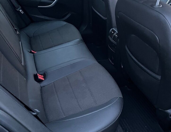 Opel Insignia Sedan / Limuzína 0,0 0