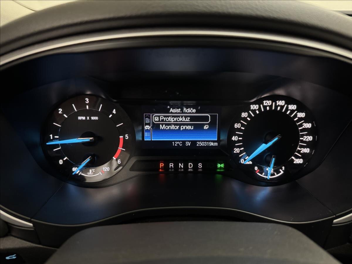 Ford Mondeo Kombi 2,0 l 110 kw