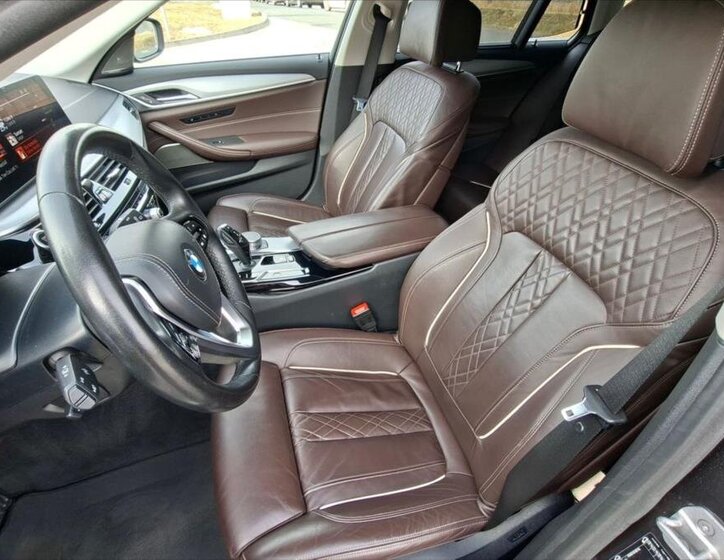 BMW Řada 5 Kombi 2,0 l 140 kw