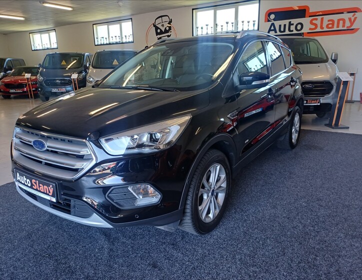Ford Kuga 1