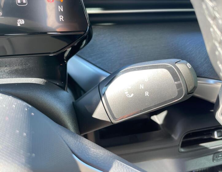 Volkswagen ID.Buzz 14