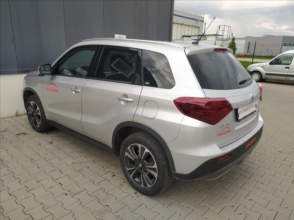Suzuki Vitara SUV 1,4 l 95 kw
