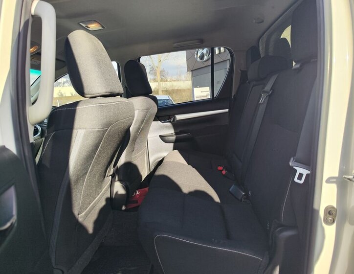 Toyota Hilux Pick-up 2,8 l 150 kw