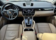 Porsche Cayenne SUV 3,0 l 250 kw
