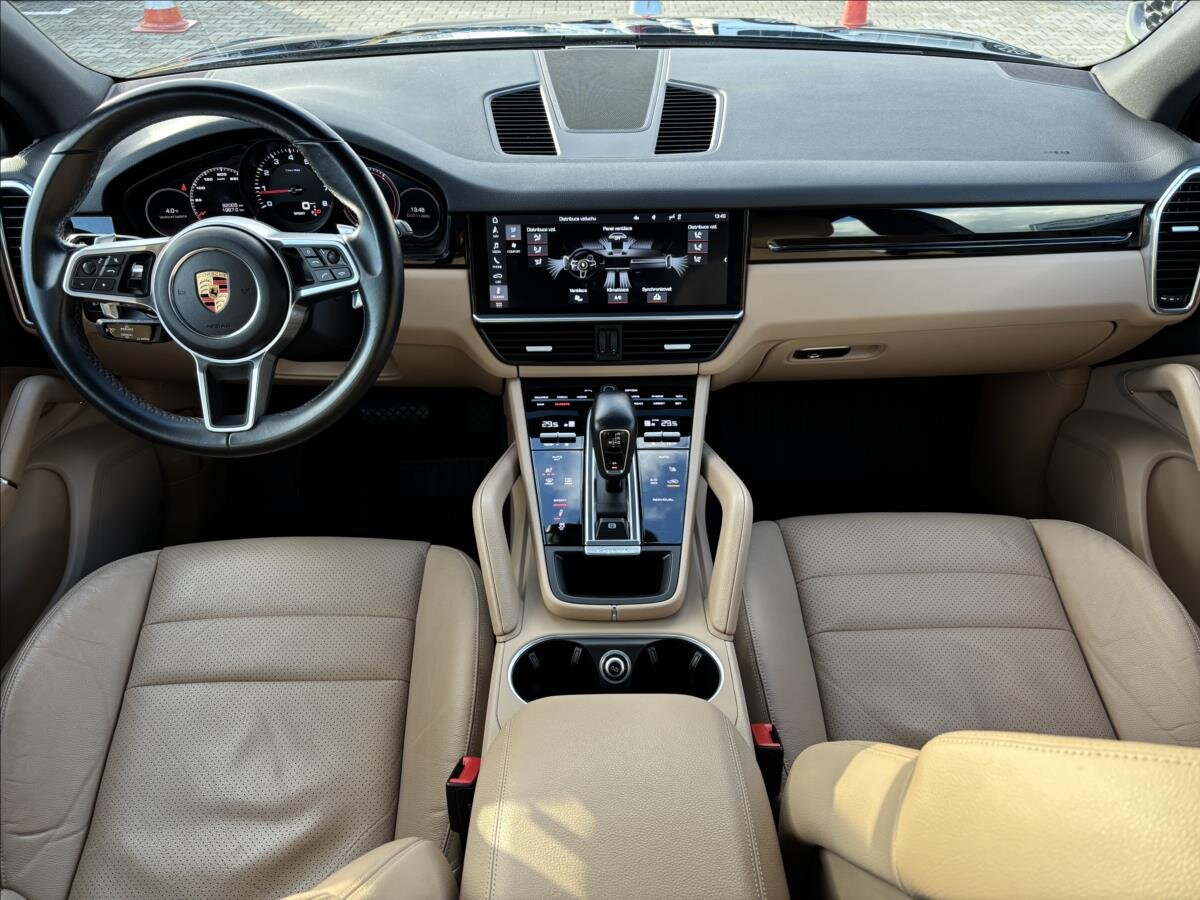 Porsche Cayenne SUV 3,0 l 250 kw