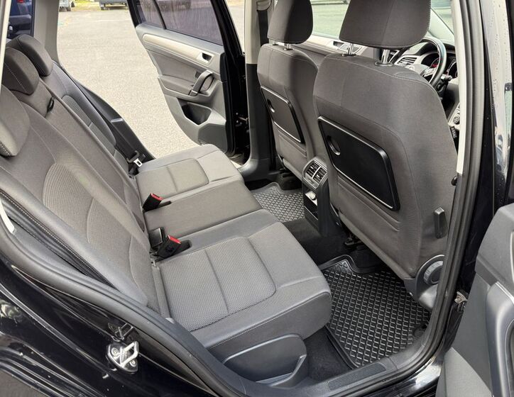 Volkswagen Golf Sportsvan 11