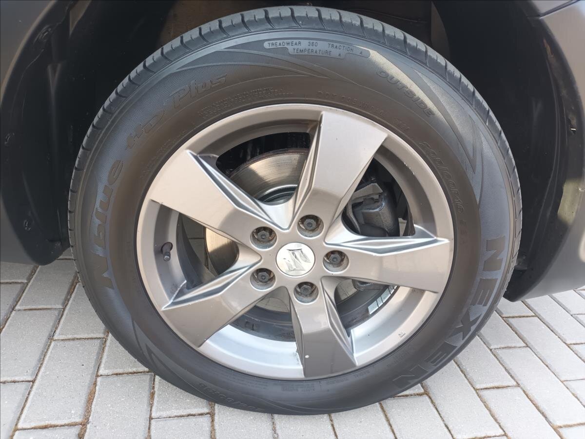 Suzuki SX4 Hatchback 1,6 l 88 kw