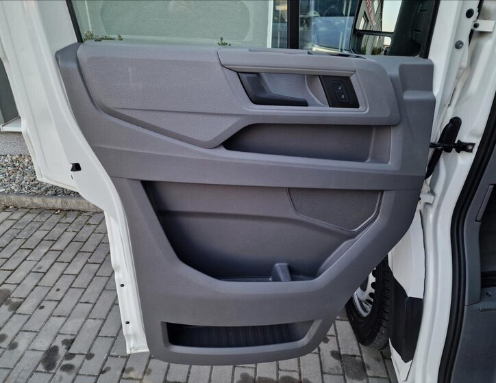 Volkswagen Crafter Skříň 2,0 l 103 kw