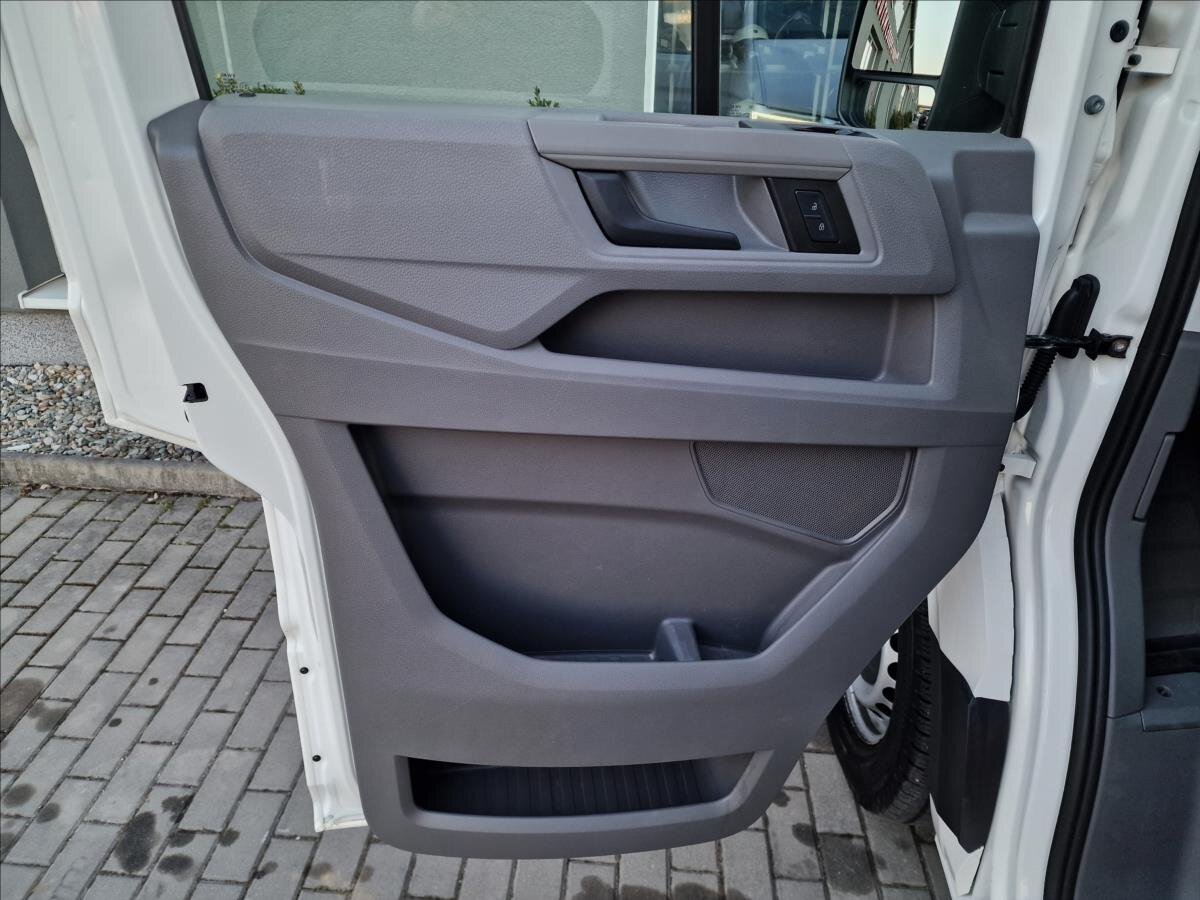 Volkswagen Crafter Skříň 2,0 l 103 kw