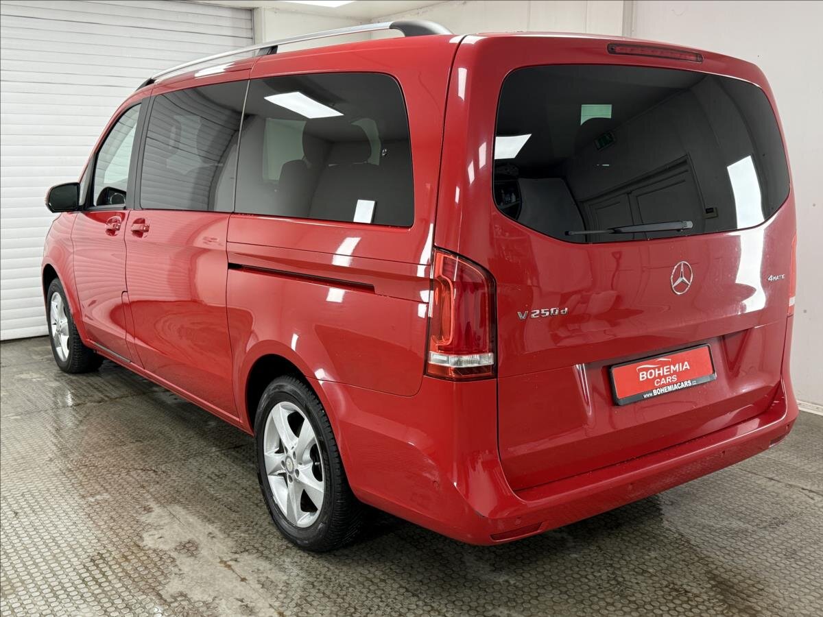 Mercedes-Benz Třídy V MPV 2,1 l 140 kw