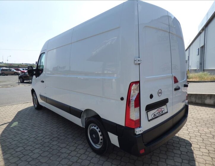 Opel Movano 5