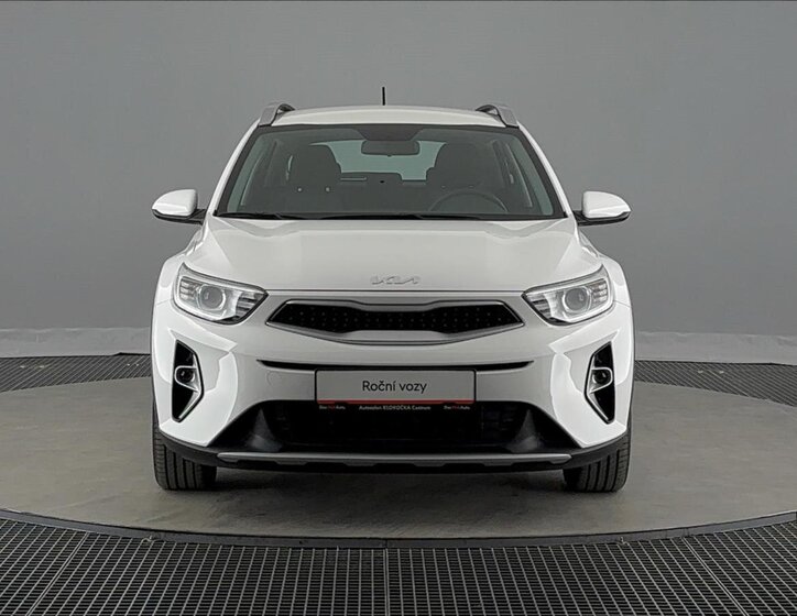 KIA Stonic SUV / Terénní 1,2 l 61 kw
