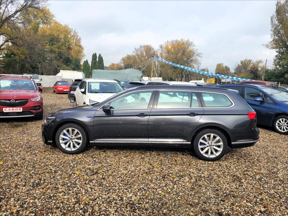 Volkswagen Passat Kombi 1,4 l 160 kw