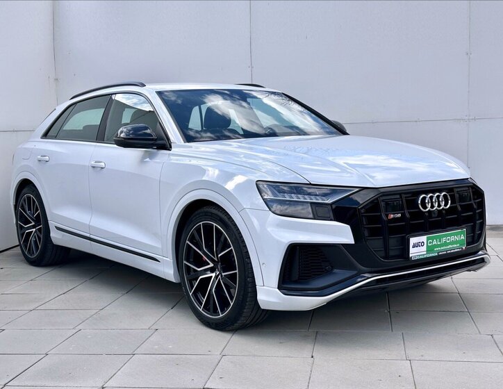 Audi SQ8 SUV / Terénní 4,0 l 320 kw