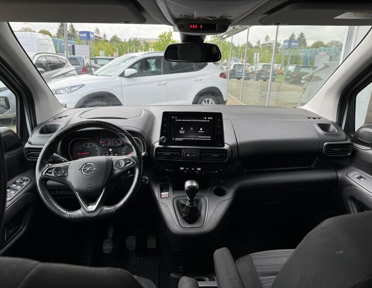 Opel Combo MPV 1,5 l 96 kw