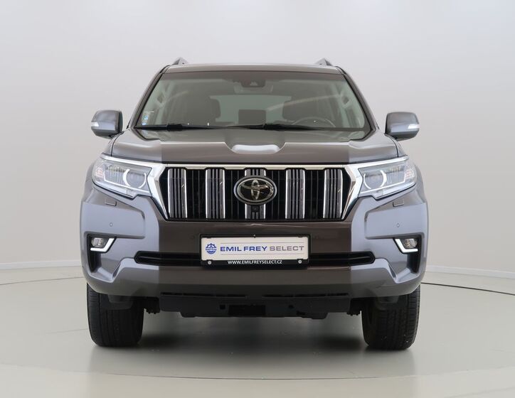 Toyota Land Cruiser 2