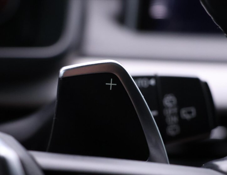 BMW X5 SUV / Terénní 3,0 l 230 kw