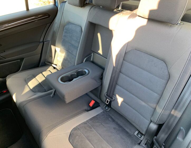 Volkswagen Golf Sportsvan 18