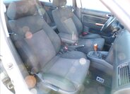 Volkswagen Bora Sedan / Limuzína 1,6 l 74 kw