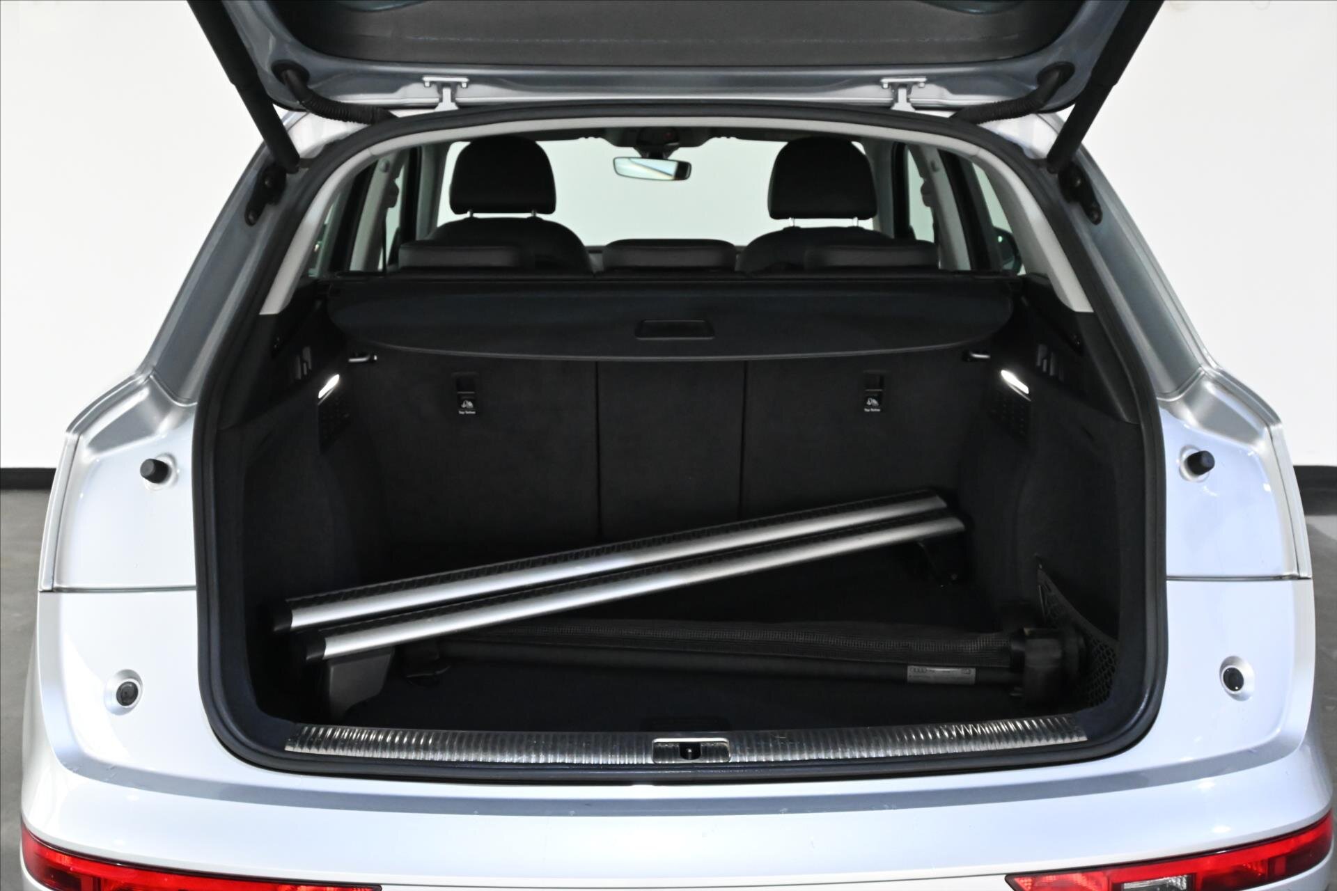 Audi Q5 SUV / Terénní 2,0 l 140 kw