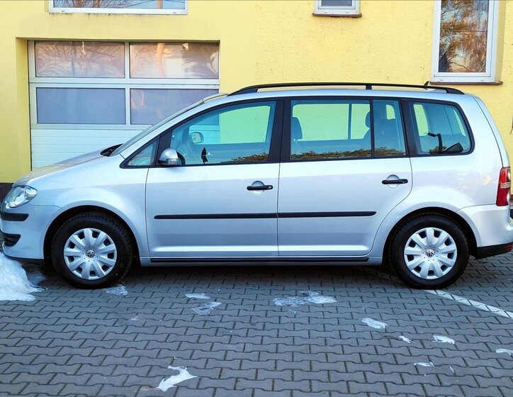 Volkswagen Touran MPV 1,9 l 77 kw