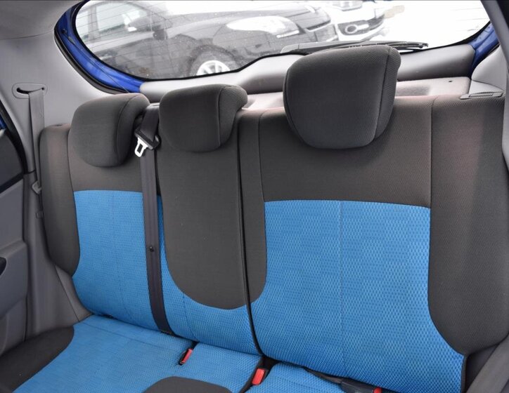 KIA Picanto Hatchback 1,1 l 48 kw