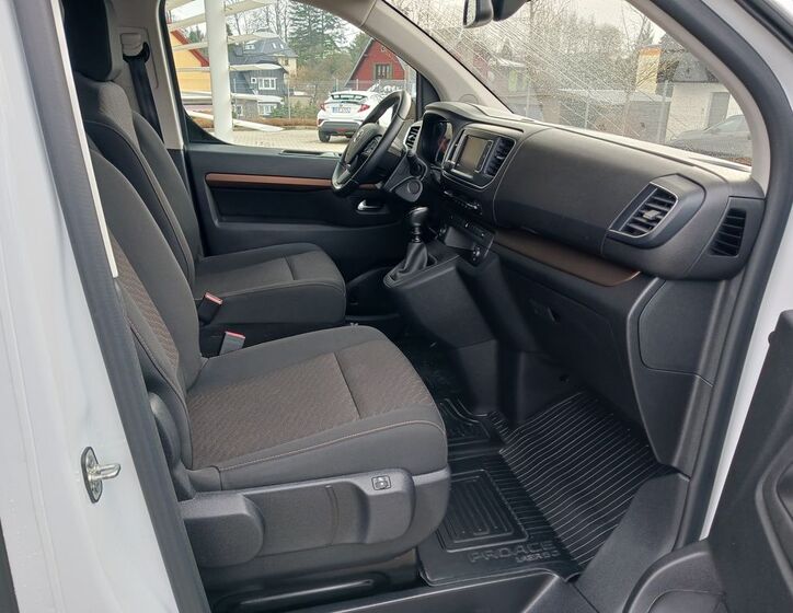 Toyota ProAce Verso 14