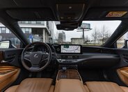 Lexus LS 500h Sedan / Limuzína 3,5 l 264 kw