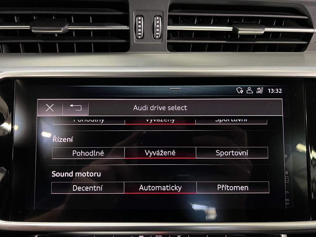 Audi S6 Kombi 3,0 l 257 kw