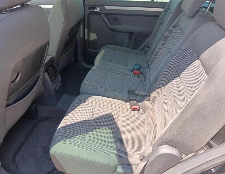 Volkswagen Touran 21