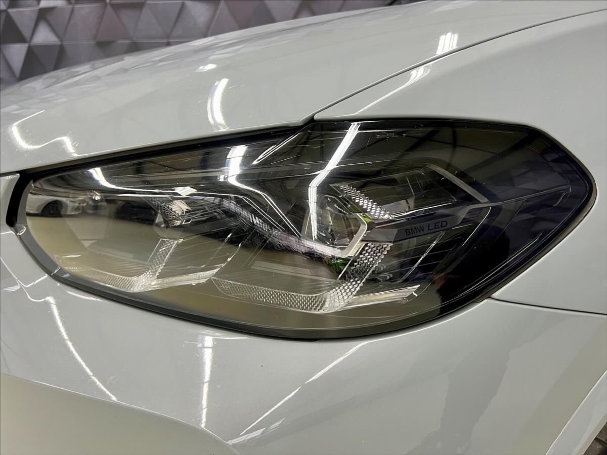 BMW X3 SUV 2,0 l 135 kw