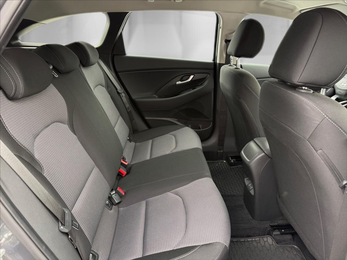 Hyundai i30 Kombi 998,0 73 kw