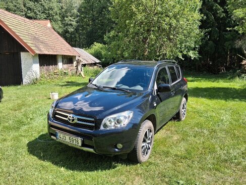 Toyota RAV4 SUV / Terénní 0,0 100 kw