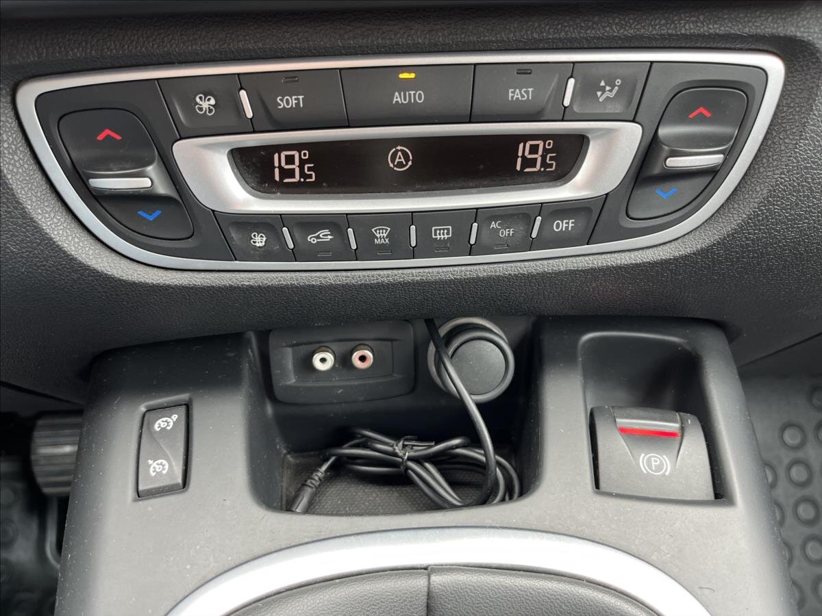 Renault Scénic Kombi 2,0 l 118 kw