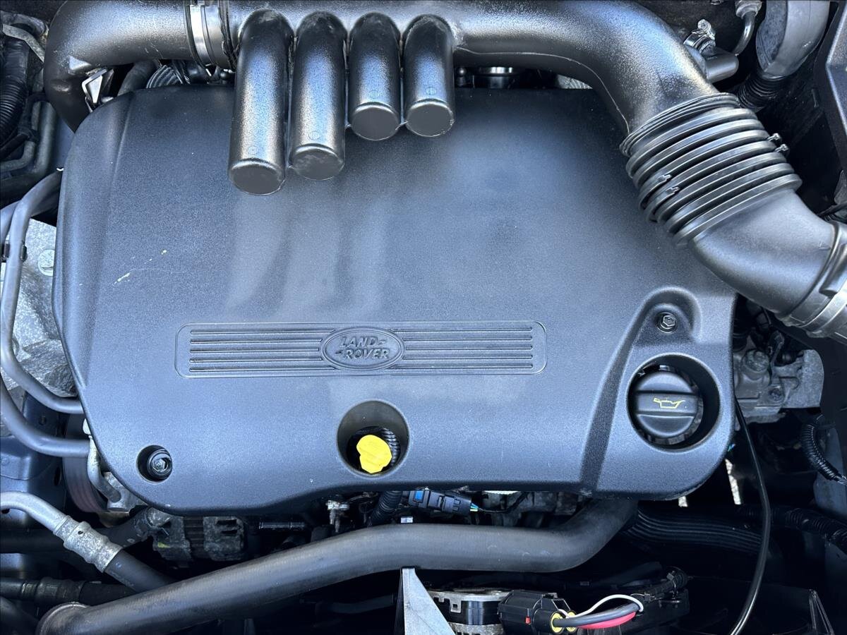 Land Rover Freelander SUV 2,2 l 112 kw