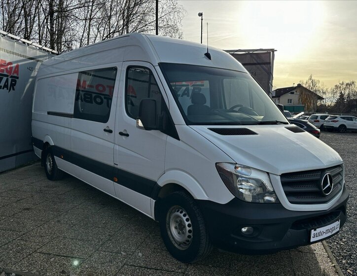 Mercedes-Benz Sprinter 3