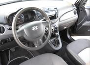 Hyundai i10 12