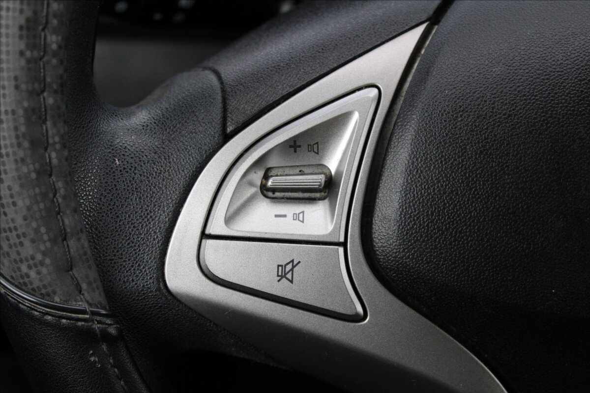 Hyundai ix20 Hatchback 1,4 l 66 kw