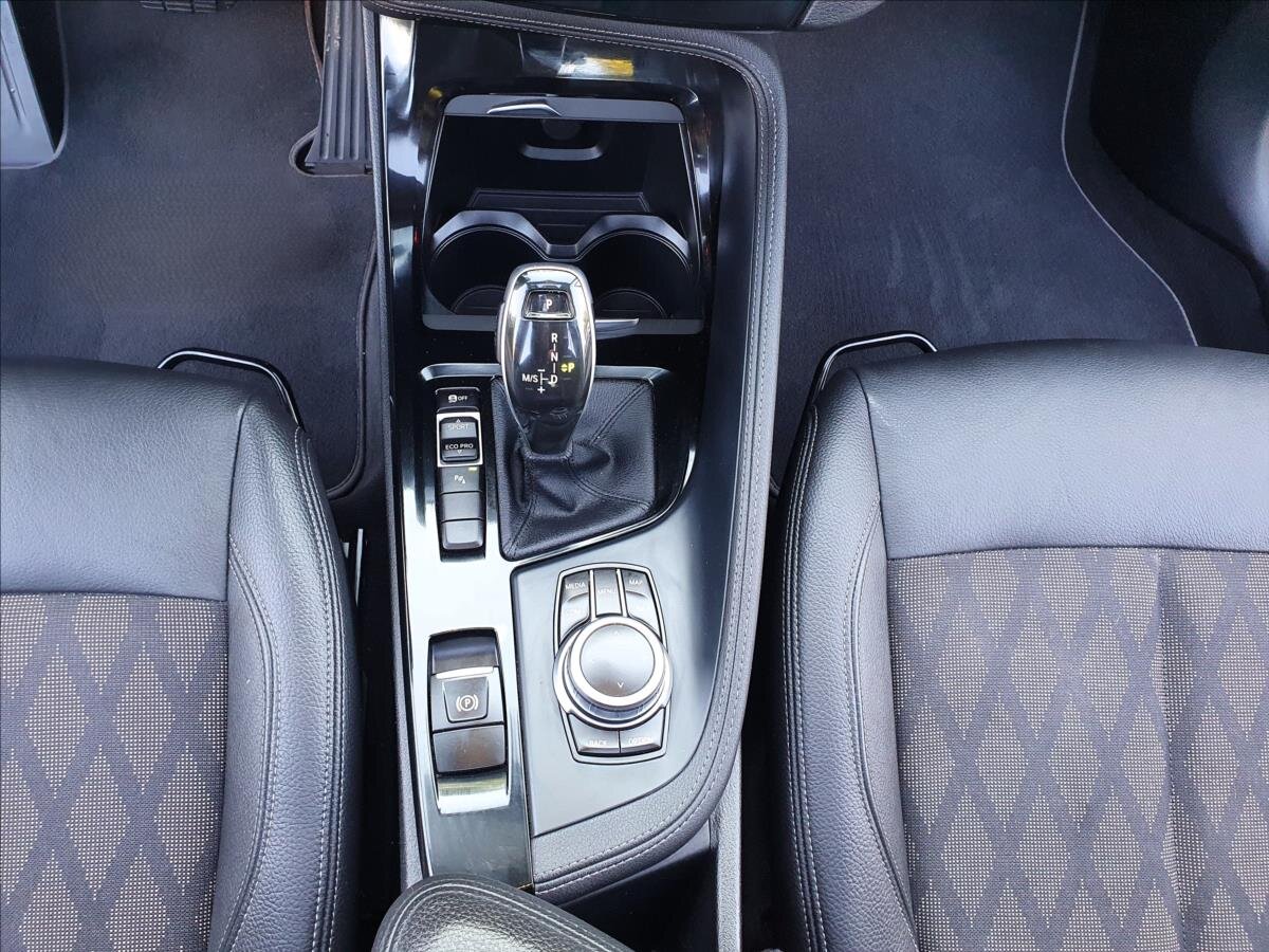 BMW X1 SUV / Terénní 2,0 l 141 kw