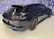 Porsche Panamera 7