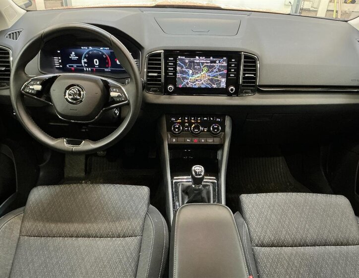 Škoda Karoq SUV 1,5 l 110 kw